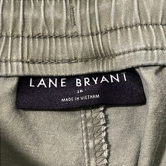 Lane Bryant size 16W Pull-On Super-Soft Chino Pant - Picture 4 of 11